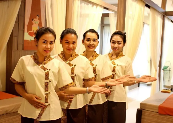 รีสอร์ท Eitanic 3*